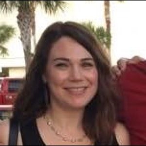 Meet your Posher, Christine